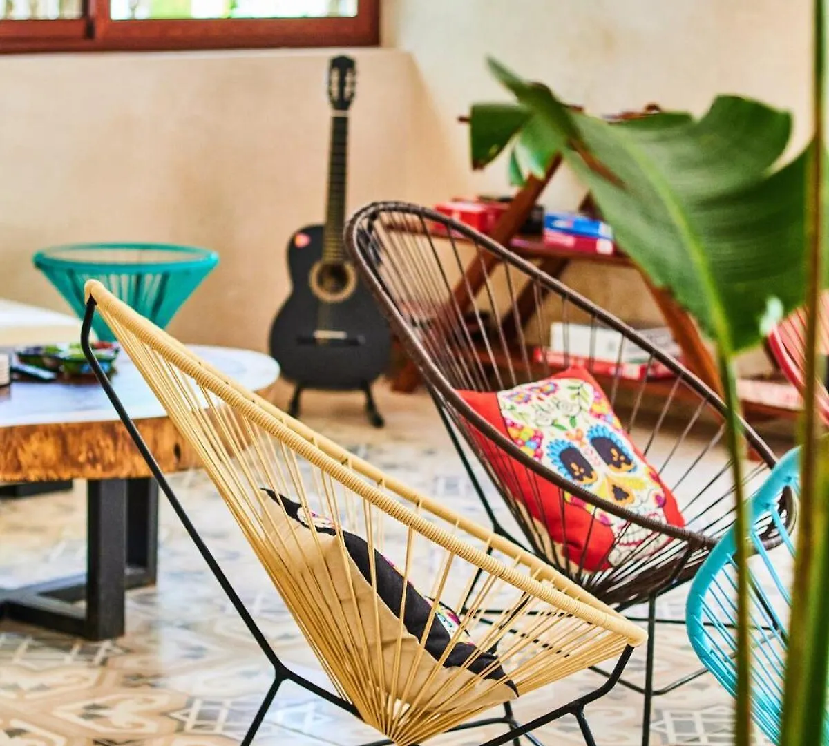 Villa Alux, La Veleta تولوم